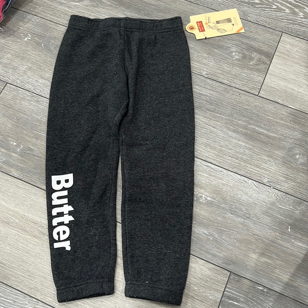 NWT gray butter sweatpants